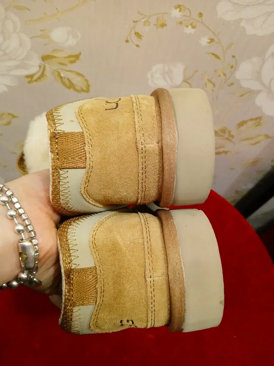 thumbnail-5
